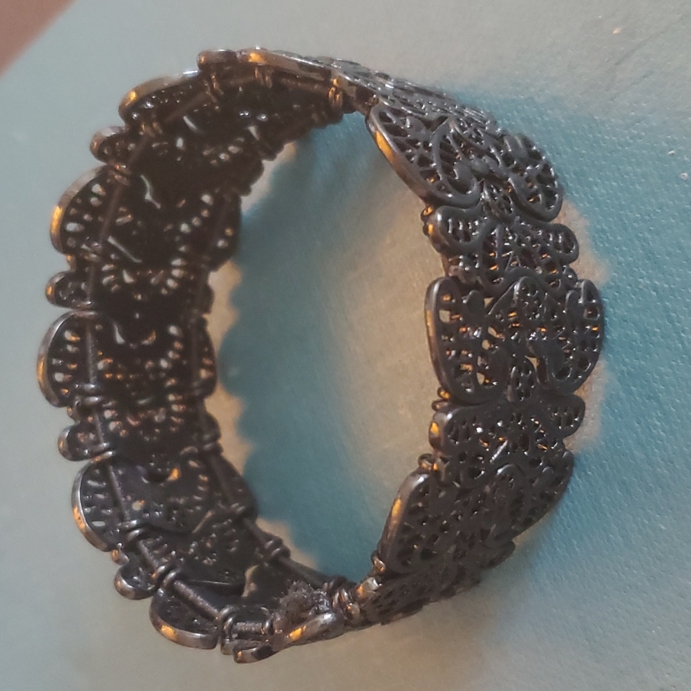 Pretty Black Bracelet